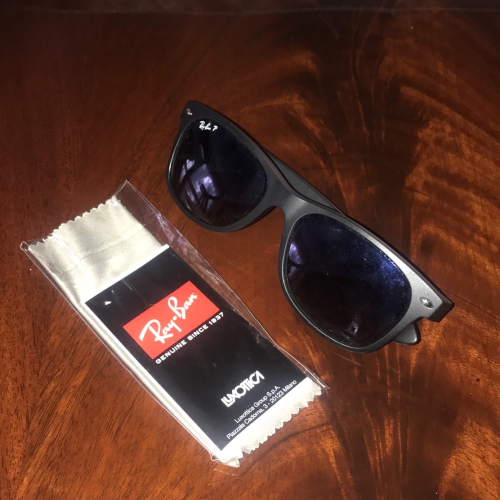 Ray-Ban Black Polarized